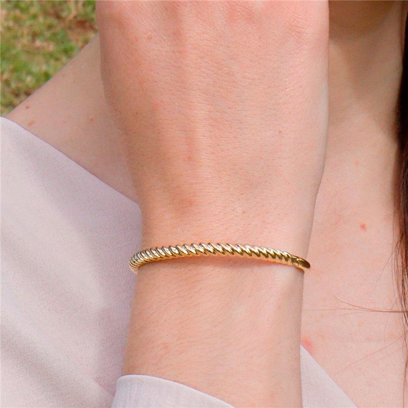 BRACELETE TRANÇADO LISO