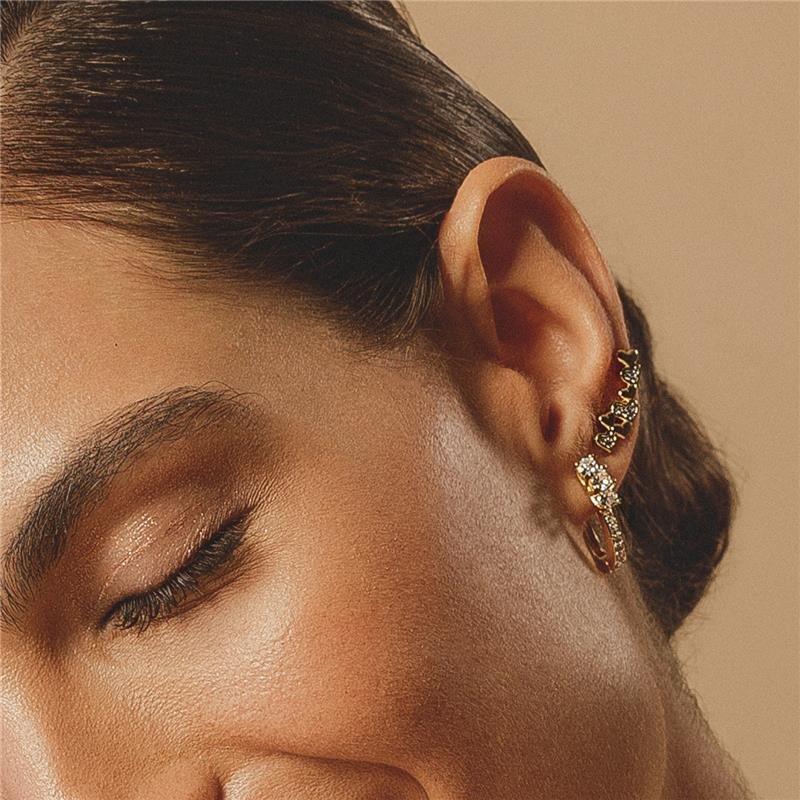 BRINCO EAR CUFF CORAÇÕES