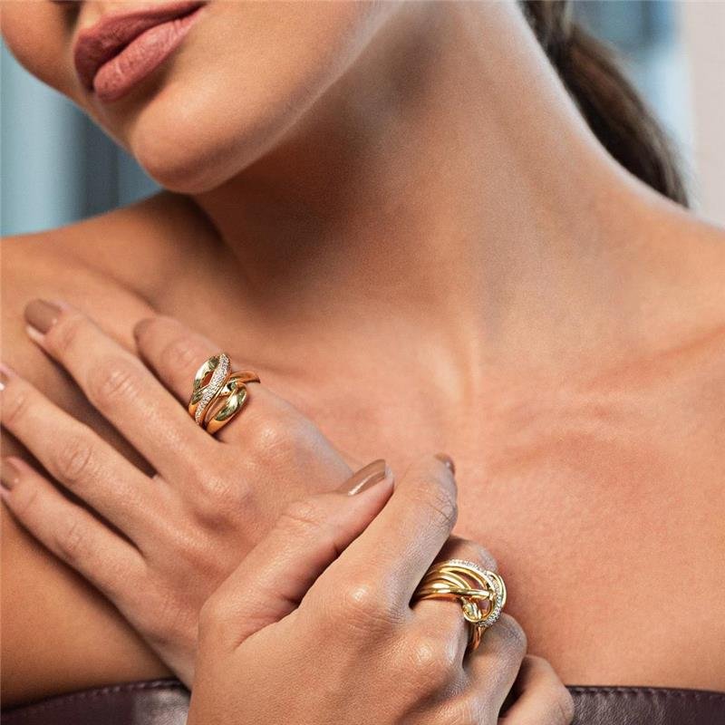 ANEL GOMOS ENTRELAÇADOS E VOLTAS CRAVEJADAS